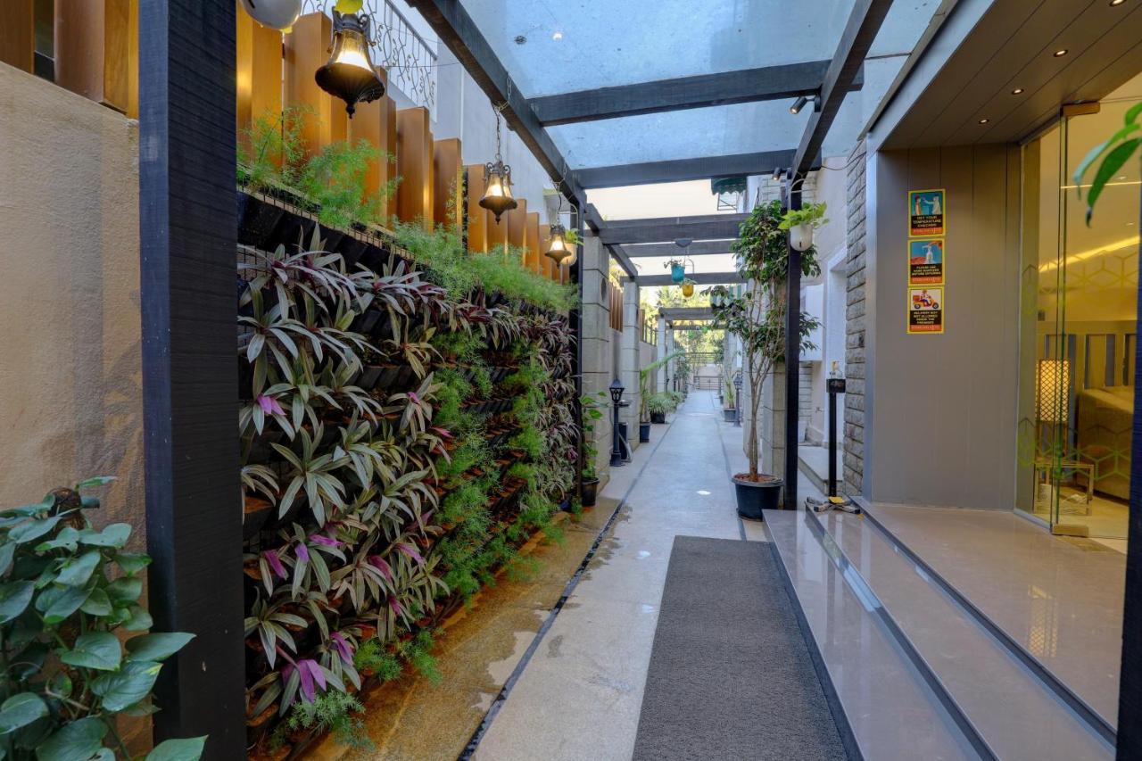 Sterling Keys By Tgi Hotel Bangalore Exterior photo